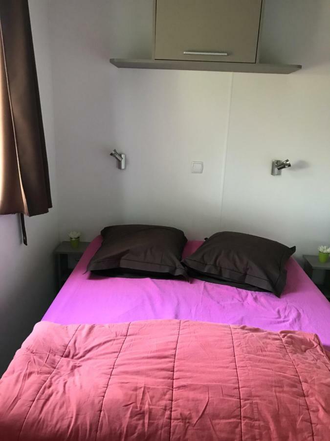 Mobil Home Climatise Camping 4* Le Grau Du Roi Les Jardins De Tivoli Esterno foto