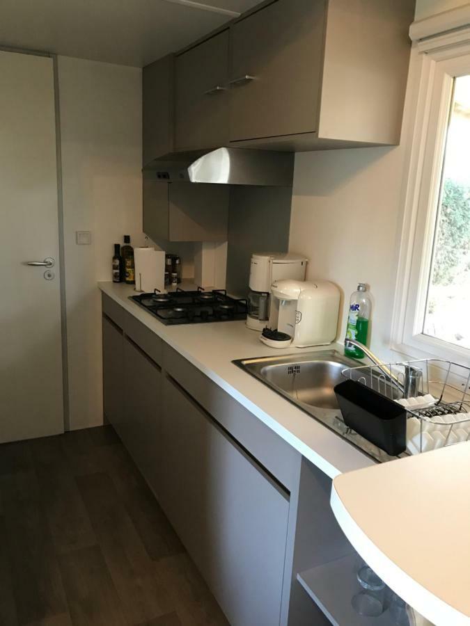 Mobil Home Climatise Camping 4* Le Grau Du Roi Les Jardins De Tivoli Esterno foto