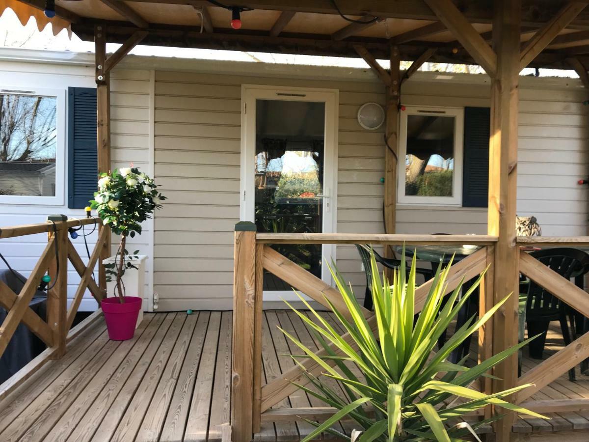 Mobil Home Climatise Camping 4* Le Grau Du Roi Les Jardins De Tivoli Esterno foto